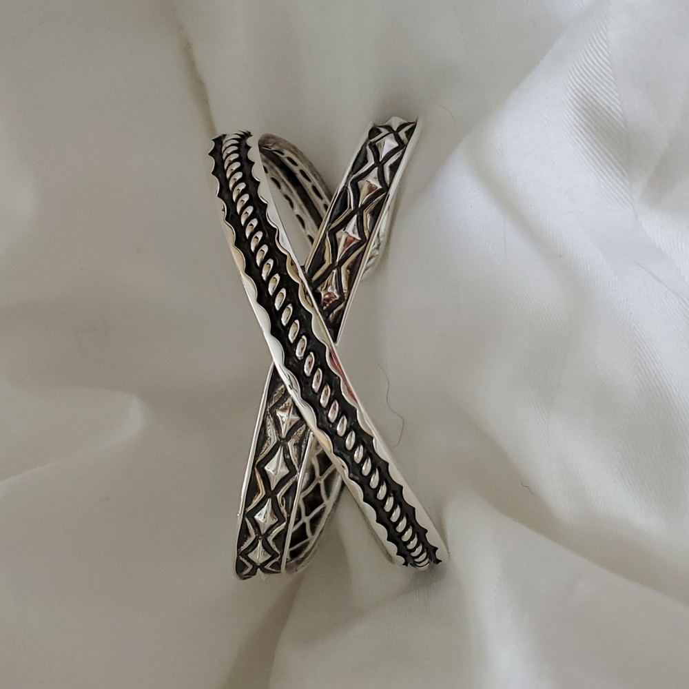 Vintage cuff